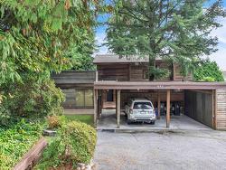 551 BOURNEMOUTH CRESCENT  North Vancouver, BC V7H 2G4