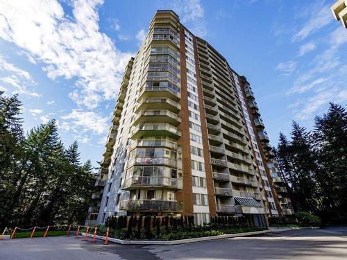 405 2024 Fullerton Avenue, North Vancouver, BC 