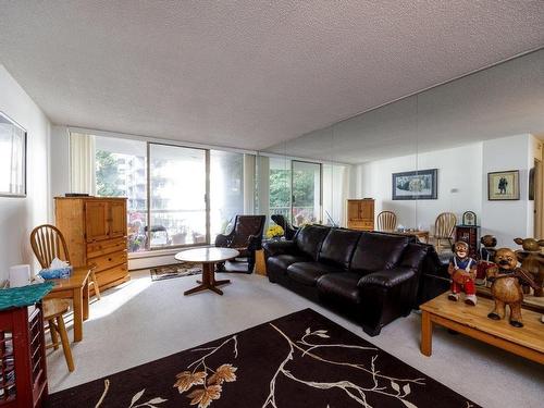 405 2024 Fullerton Avenue, North Vancouver, BC 