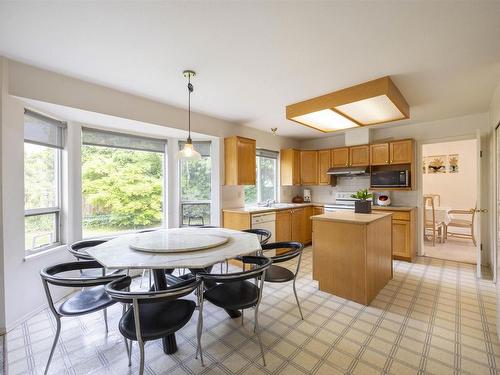 2683 Tempe Glen Drive, North Vancouver, BC 