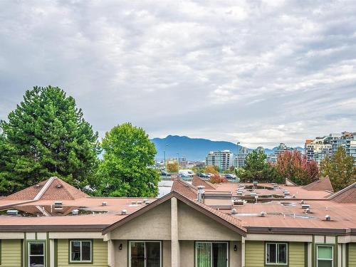 616 518 Moberly Road, Vancouver, BC 