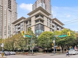 306 538 SMITHE STREET  Vancouver, BC V6B 0A6