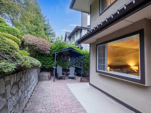 515 Tempe Crescent, North Vancouver, BC 