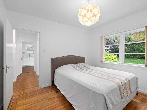 1561 Jefferson Avenue, West Vancouver, BC 