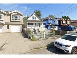 4904 RUPERT STREET  Vancouver, BC V5R 2J8