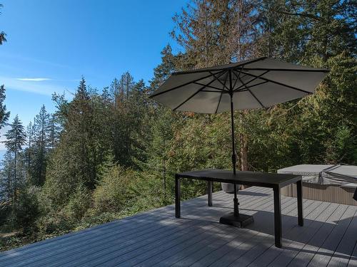 7339 Belle Road, Halfmoon Bay, BC 