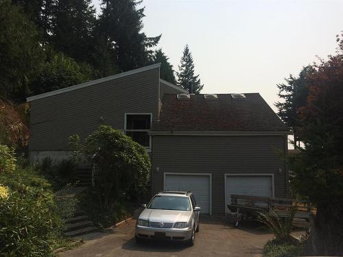 115 Mountain Drive, West Vancouver, BC 