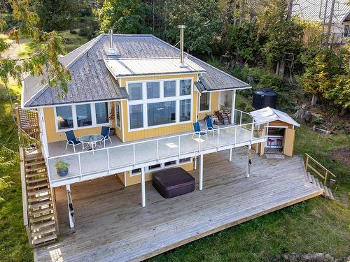 225 Mariners Way, Mayne Island, BC 