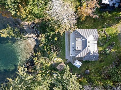 225 Mariners Way, Mayne Island, BC 