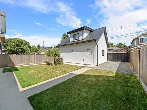 2549 E 16Th Avenue, Vancouver, BC 