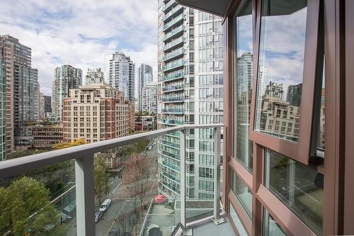 1509 233 Robson Street, Vancouver, BC 