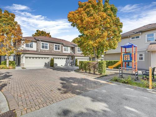 16 8600 No.3 Road, Richmond, BC 