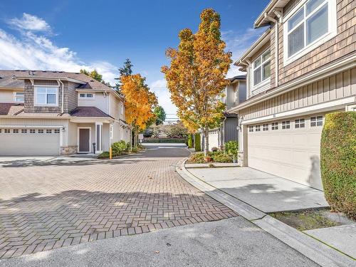 16 8600 No.3 Road, Richmond, BC 