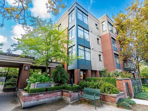 301 588 W 45Th Avenue, Vancouver, BC 