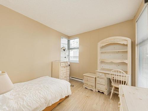 804 8248 Lansdowne Road, Richmond, BC 