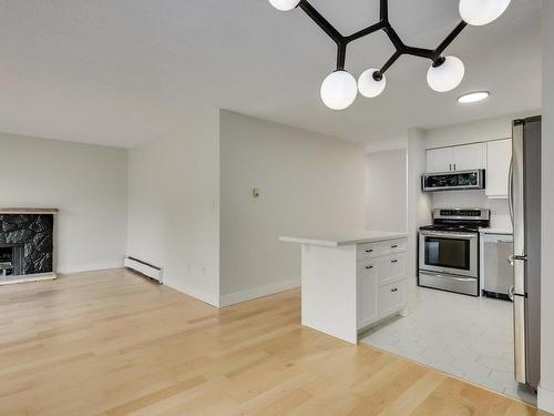 307 2255 York Avenue, Vancouver, BC 