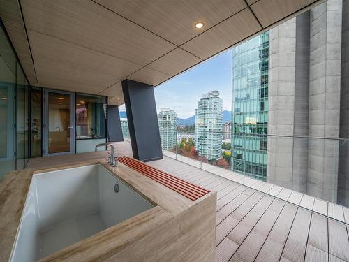 1302 1568 Alberni Street, Vancouver, BC 