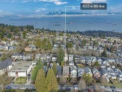 4553 W 8TH AVENUE  Vancouver, BC V6R 2A4