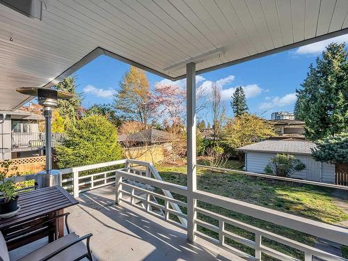 2296 Jefferson Avenue, West Vancouver, BC 