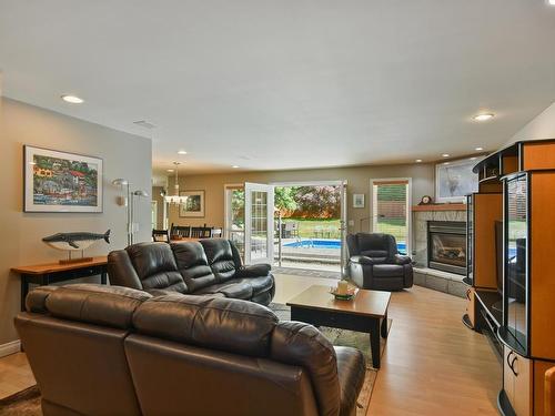 3190 Huckleberry Road, Gibsons, BC 