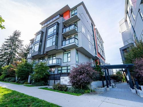 405 4189 Cambie Street, Vancouver, BC 