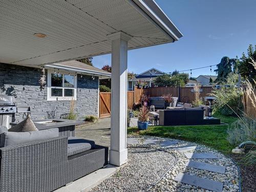 5665 Cascade Crescent, Sechelt, BC 