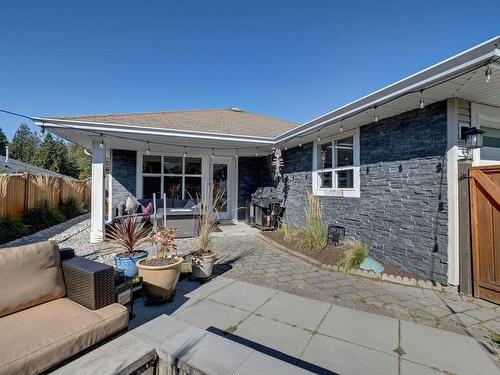 5665 Cascade Crescent, Sechelt, BC 