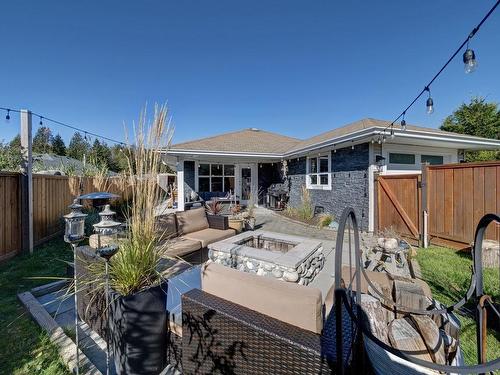 5665 Cascade Crescent, Sechelt, BC 