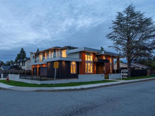 11271 Kingsgrove Avenue, Richmond, BC 