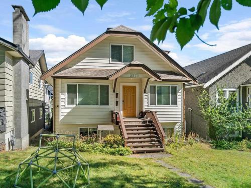 3579 W 18Th Avenue, Vancouver, BC 