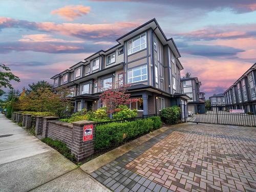 34 7691 Bridge Street, Richmond, BC 