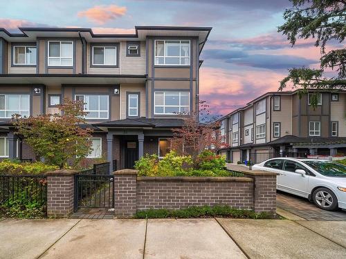 34 7691 Bridge Street, Richmond, BC 