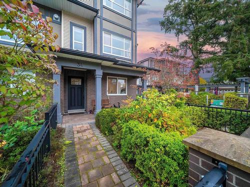 34 7691 Bridge Street, Richmond, BC 