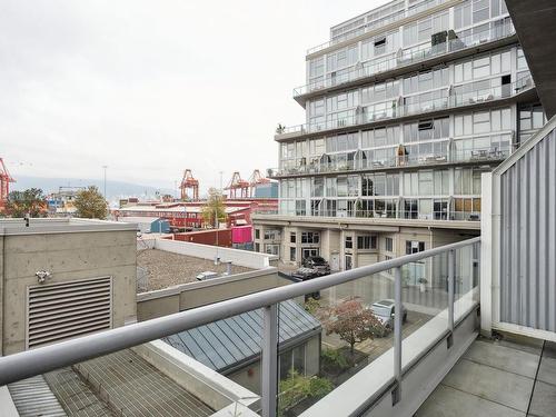 207 289 Alexander Street, Vancouver, BC 