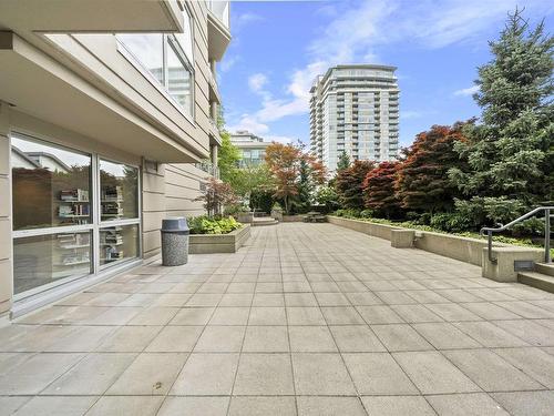 310 160 E 13Th Street, North Vancouver, BC 