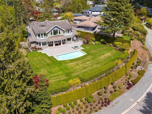 1028 Groveland Place, West Vancouver, BC 