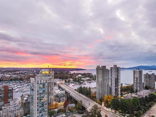 2404 889 Pacific Street, Vancouver, BC 