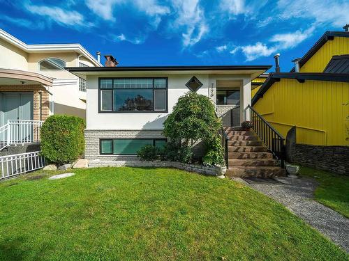 7176 Duff Street, Vancouver, BC 