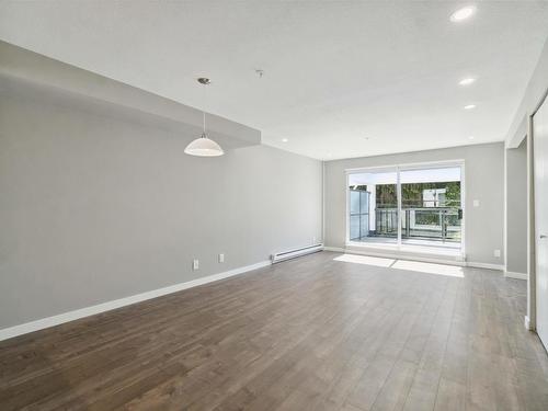 11 2880 W 4Th Avenue, Vancouver, BC 