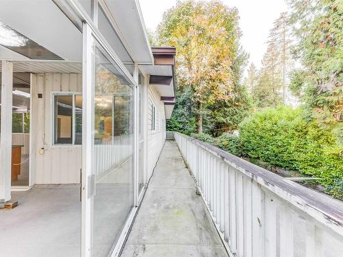 7674 Burris Street, Burnaby, BC 