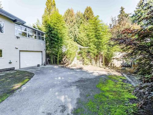 7674 Burris Street, Burnaby, BC 