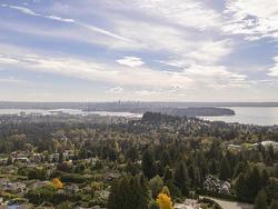 860 FAIRMILE ROAD  West Vancouver, BC V7S 1R3