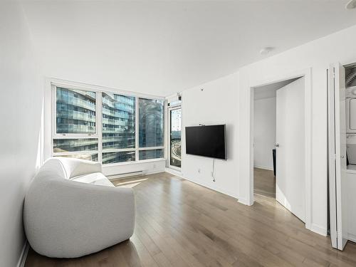 1603 939 Expo Boulevard, Vancouver, BC 