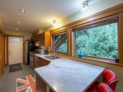 1066 Glacier View Drive, Squamish, BC 