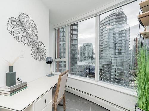 2303 58 Keefer Place, Vancouver, BC 