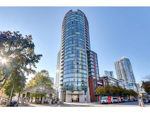 2303 58 Keefer Place, Vancouver, BC 