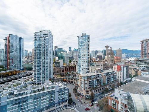 2303 58 Keefer Place, Vancouver, BC 