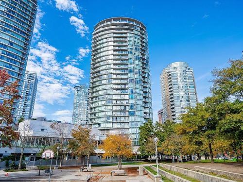 2303 58 Keefer Place, Vancouver, BC 