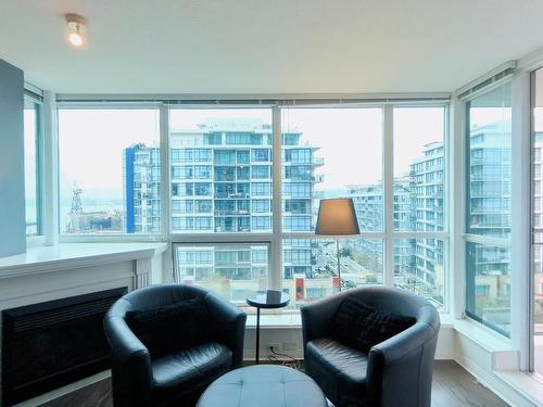 805 188 E Esplanade, North Vancouver, BC 