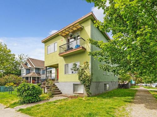 1375 Graveley Street, Vancouver, BC 